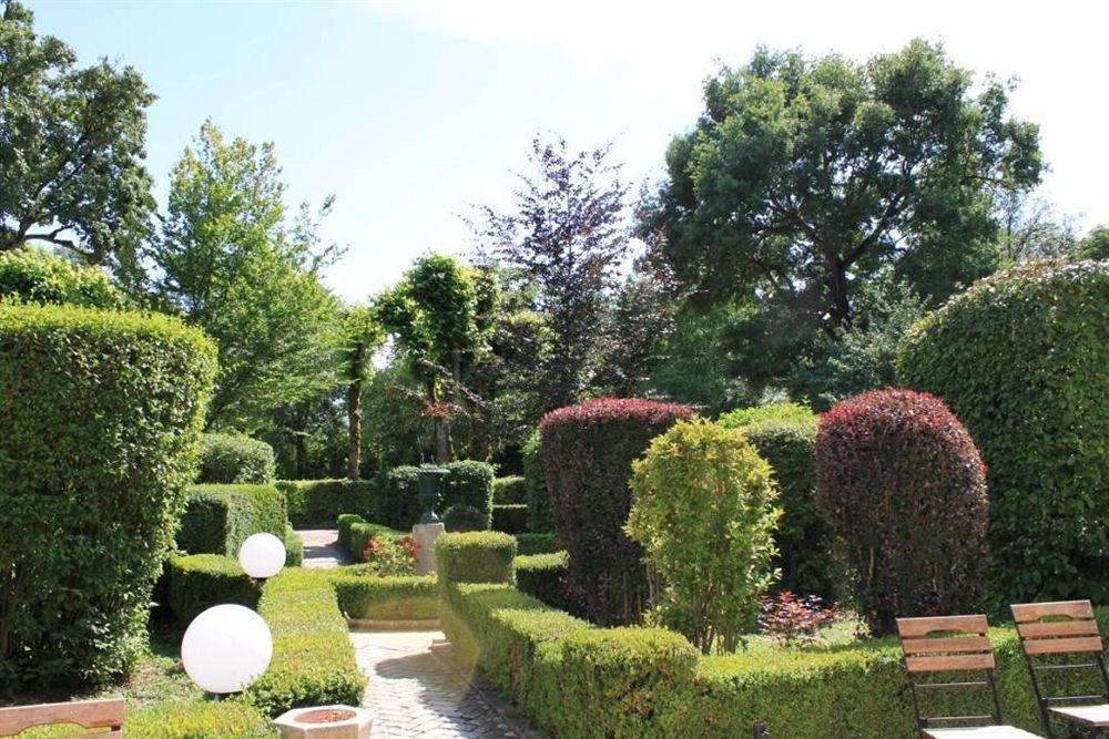 Le Clos De Mutigny Hotel